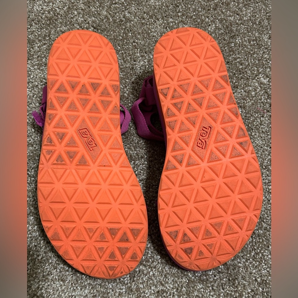 EUC Teva Flatform Universal Sandals - Picture 8 of 9